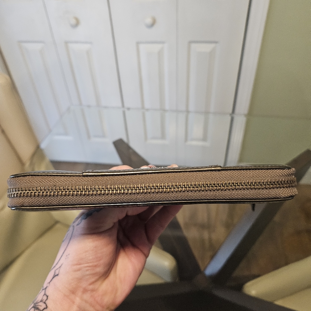 Coach Metallic Wallet - Picture 8 of 8